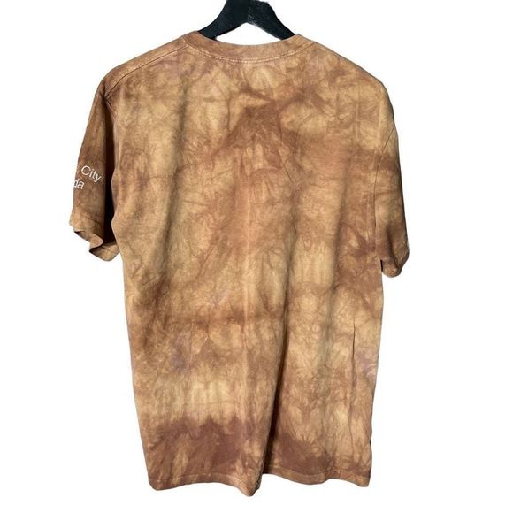 The Mountain Graphic T Shirt Medium - Picture 3 of 4